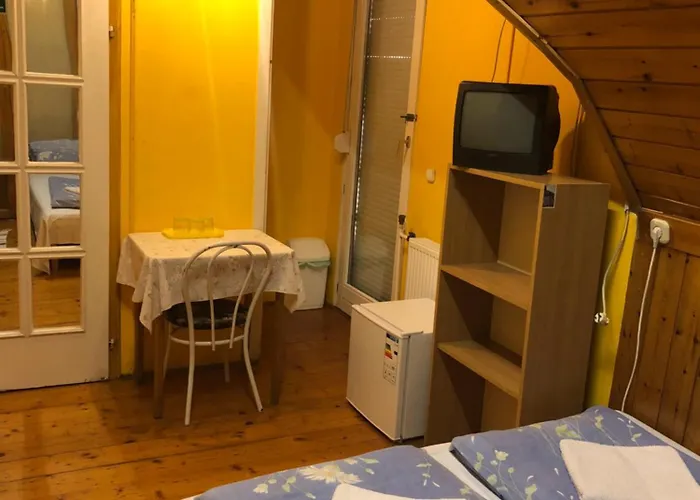 Hotel Sashalom